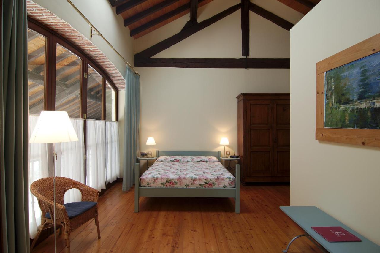 Bed and Breakfast Polidora Laveno-Mombello Exterior foto